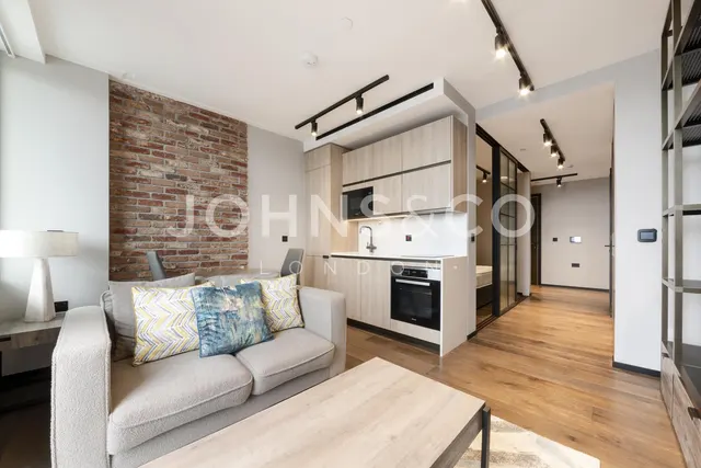 Hewett, London, EC2A, photo 1