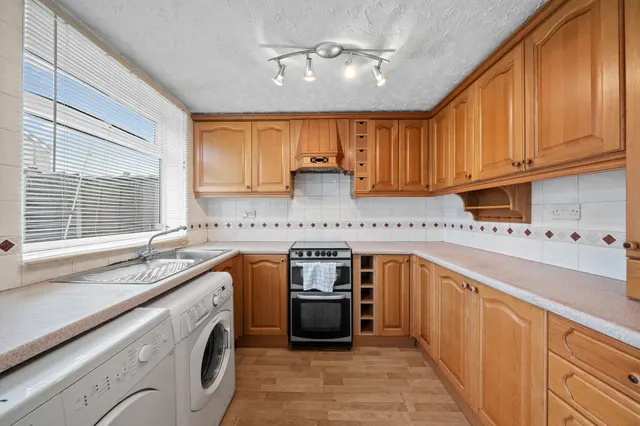 Photo 3 — Hereford Close, Ashton-In-Makerfield, Wigan, Wigan, WN4 9JF