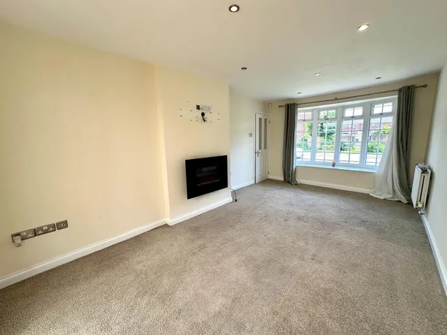 Photo 3 — Garden Crescent, Pelsall, Walsall, WS3