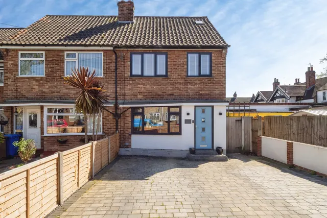 Hazelbarrow Drive, Hull, HU10, photo 1