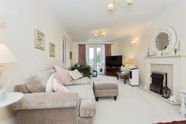 Kay Hitch Way, Histon, CB24, photo 3