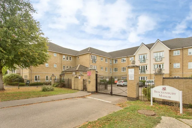 Kay Hitch Way, Histon, CB24, photo 1
