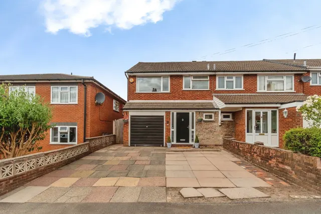 Cannock Road, Cannock, photo 1