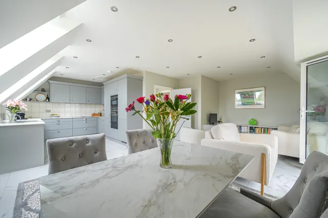 Photo 2 — 153 Amersham Road, Beaconsfield, HP9