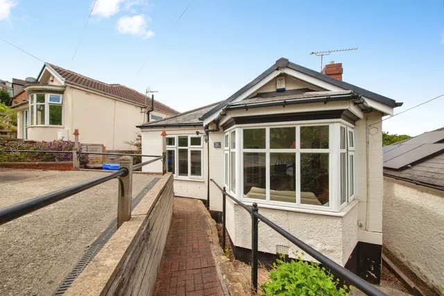 Rivelin Bank, SHEFFIELD, South Yorkshire, S6, photo 1