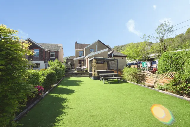 Photo 3 — Danygraig Road, Newport