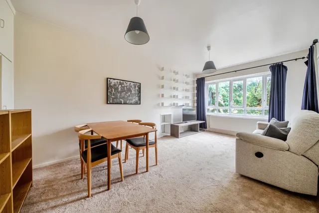 Keswick Road, London, SW15, photo 2