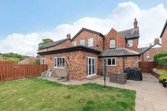 Photo 2 — Wingrove, Rowlands Gill, Tyne and Wear, NE39