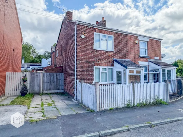 Shaw Street, Culcheth, Warrington, WA3 5EU, photo 1