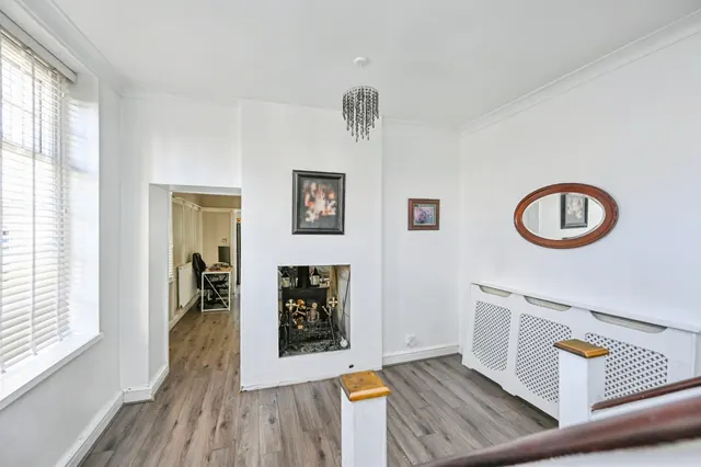 High Street, Wavertree, L15, photo 2