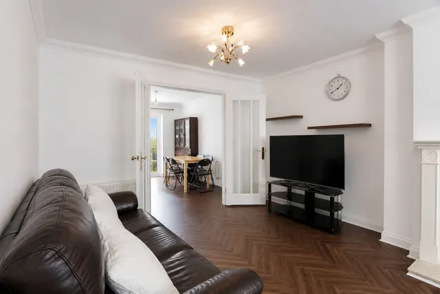 Photo 2 — Sunny Mews, Collier Row, Romford, RM5 3PN