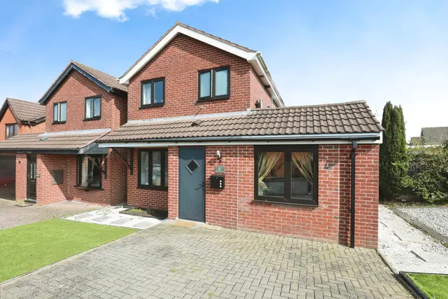 Briarbank Close, Stoke-On-Trent, ST4, photo 1