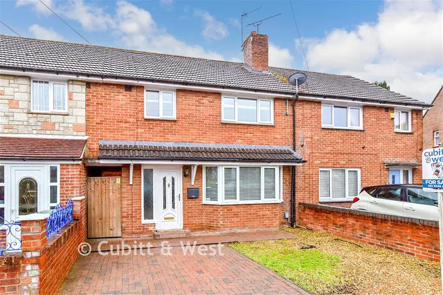 Dockenfield Close, Havant, PO9, photo 1