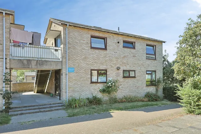 St. James Close, Norwich, photo 1