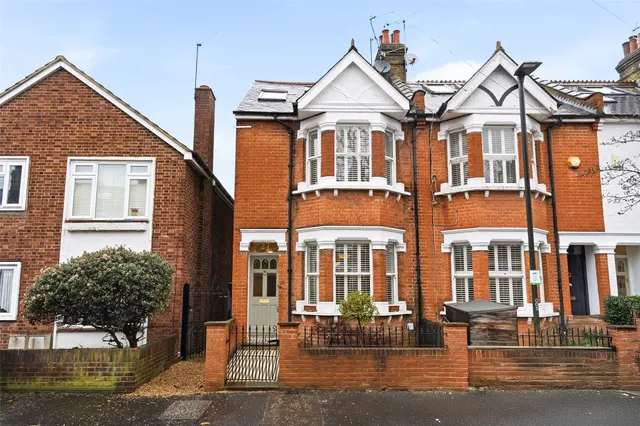 Grimwood Road, Twickenham, TW1 1BY, photo 1