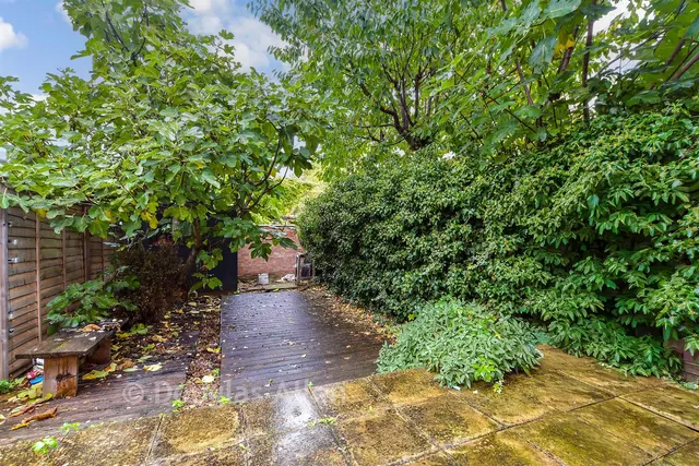 Brookscroft Road, Walthamstow, E17, photo 2