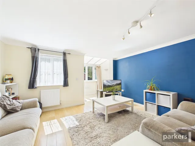 All Hallows Road, Caversham, RG4, photo 2