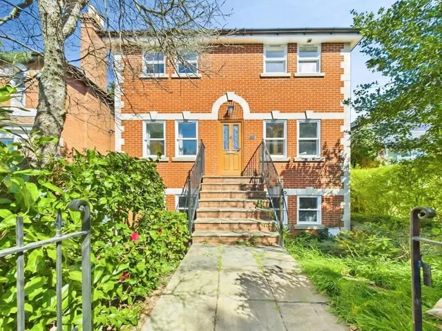 Hamilton Road, Reading, RG1, photo 1