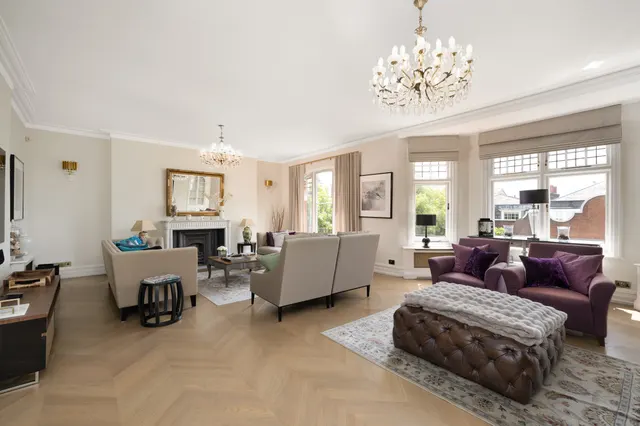 Draycott Avenue, Chelsea, London, photo 1