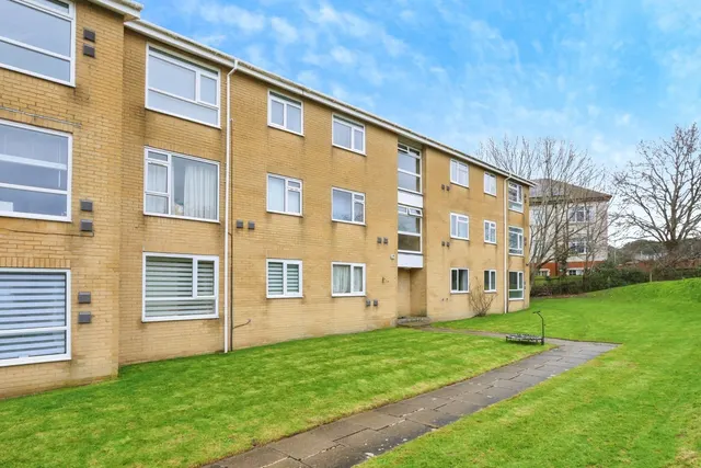 Gibson Road, Canford Heath, BH17, photo 1