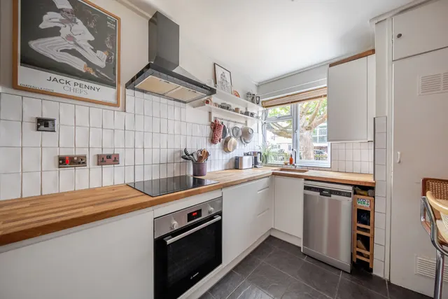 Photo 3 — Elmworth Grove, West Dulwich, London, SE21