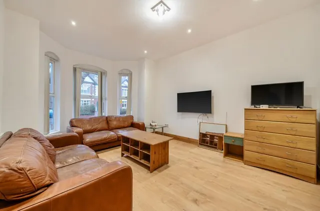 Danes Road, Manchester, M14, photo 2