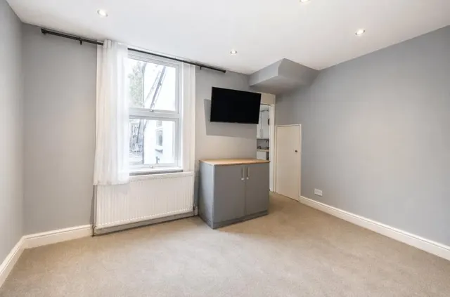 Heyworth Road, Stratford, E15, photo 2