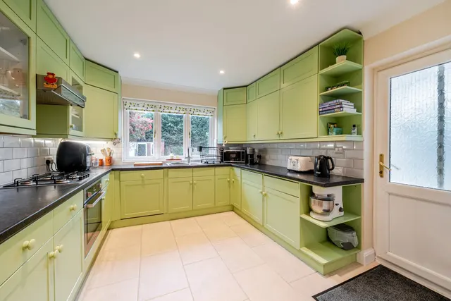 Everard Avenue, Bromley, BR2, photo 3
