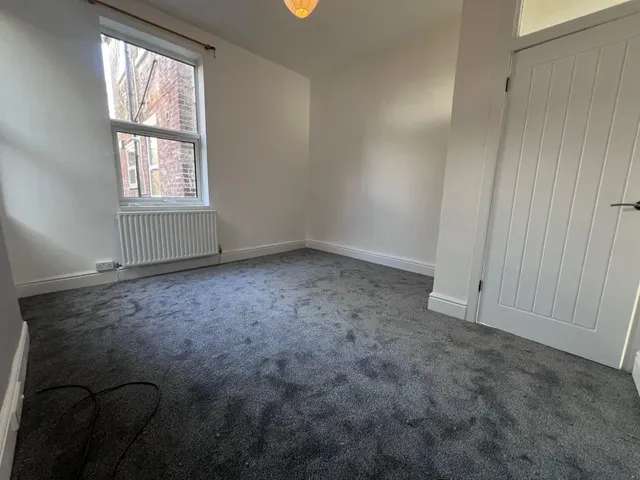 Sutton Road, Walsall, WS1, photo 1