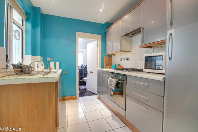 Swan Road, Kingsholm, Gloucester, GL1, photo 1