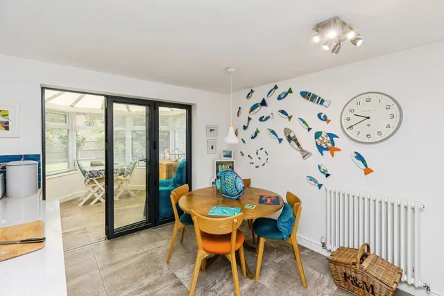 Nightingale Close, Farndon, CH3, photo 3