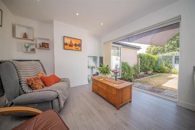 Photo 2 — Monks Way, Eastleigh, SO50 5BG