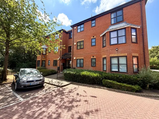 St. Abbs Court, Tattenhoe, Milton Keynes, Milton Keynes, MK4 3FW, photo 1