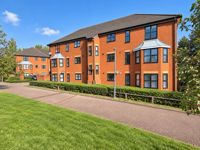 St. Abbs Court, Tattenhoe, MK4, photo 1