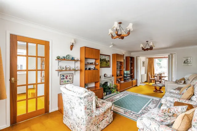 Photo 2 — Fir Road, Ashurst, Southampton