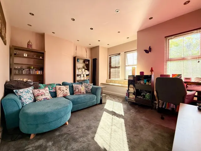 Gordon Road, Middlesex Ashford, TW15, photo 2