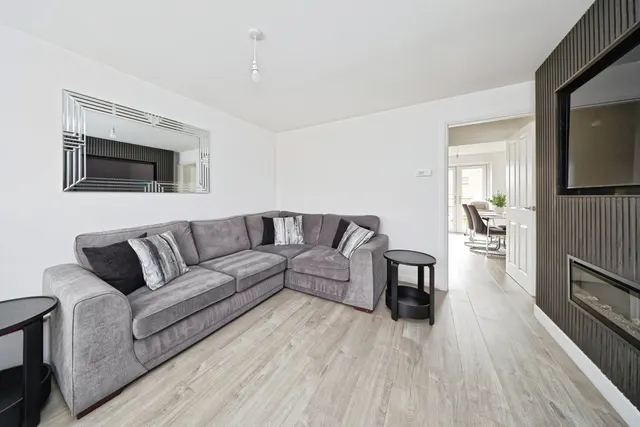 Lapwing Way, Whitfield, CT16, photo 2