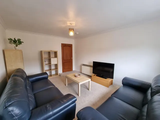 Links View, Linksfield, AB24, photo 2