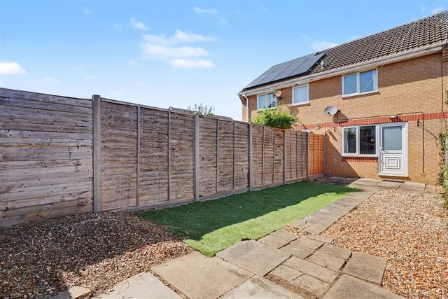 Blackthorn Court, Soham, CB7, photo 2