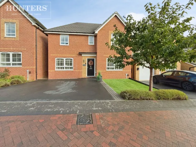 Dearne Hall Park, Barugh Green, S75, photo 1