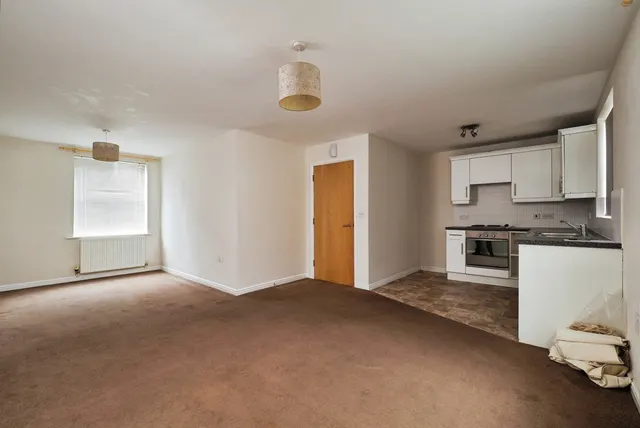 Photo 3 — Thompson Court, Chilwell, Beeston, Nottingham, NG9