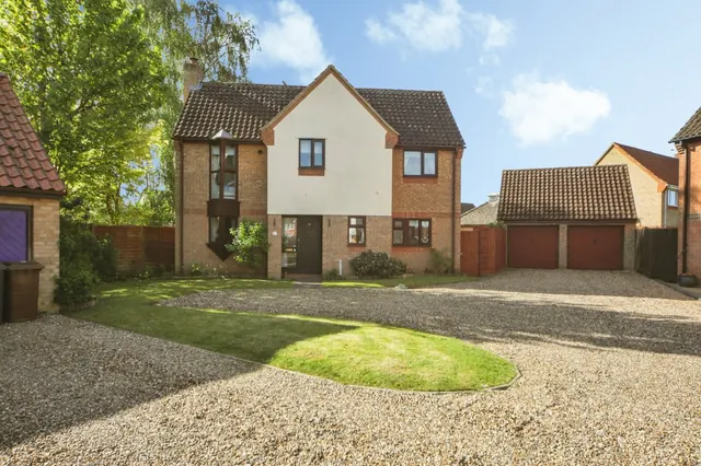 Barleyfields, Thurston, Bury St. Edmunds, photo 1