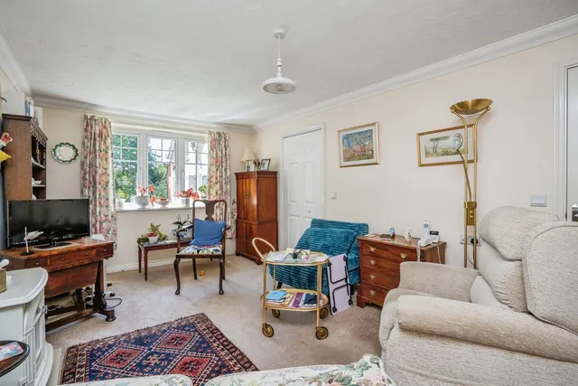 New Brighton Road, Emsworth, PO10, photo 3