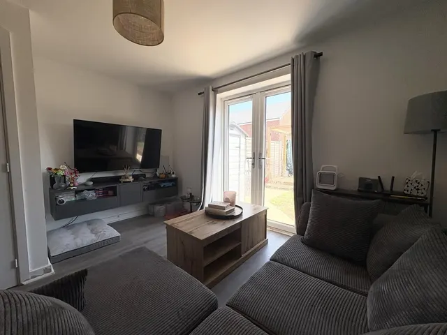 Photo 3 — Hatfield Drive, Bridgwater TA6 4YG