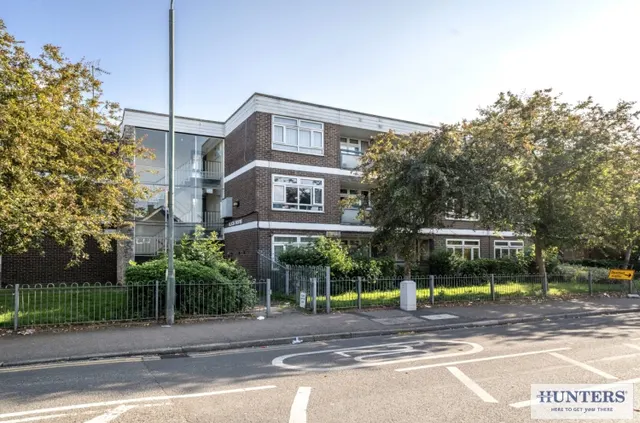 Upper Wickham Lane, Welling, DA16, photo 1