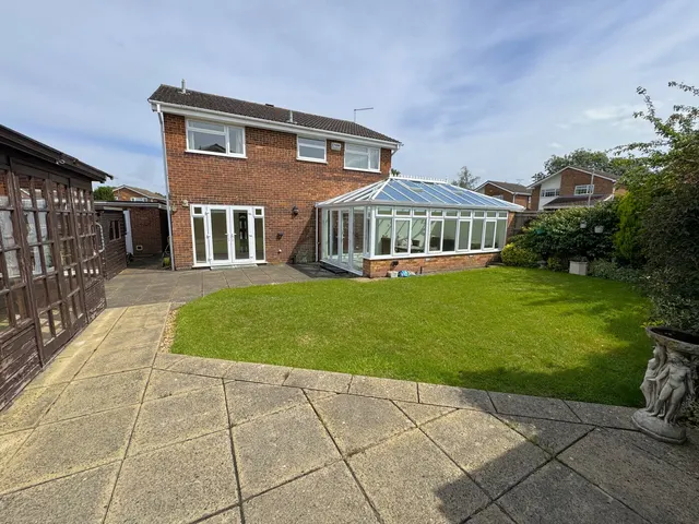Magpie Way, Winslow, photo 1