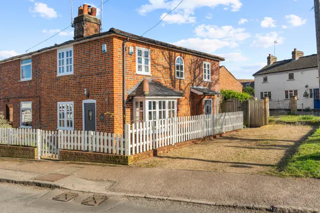Heath Lane, Codicote, SG4, photo 1