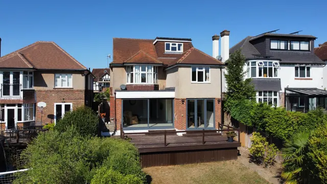 Photo 2 — Woodland Avenue, Hove, BN3