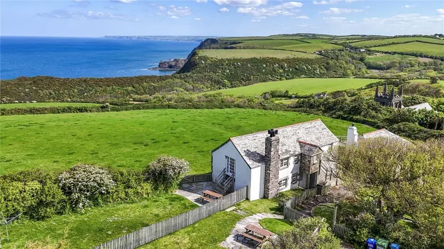 St. Gennys, Bude, EX23, photo 1