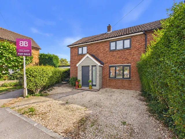 Allanson Road, Marlow, SL7, photo 1